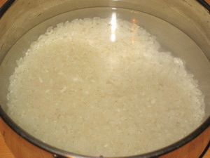 рис для суши залить водой